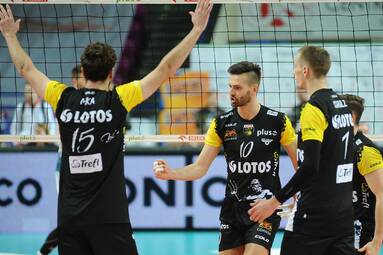 ONICO AZS PW - LOTOS Trefl Gdańsk 1:3