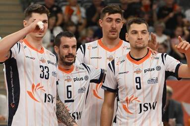 Jastrzębianie  bez punktów przed grą o AL-KO Superpuchar Polski. Łukasz Kaczmarek: Chcemy wygrać coś fajnego [WIDEO]